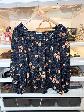 Lauren Conrad Navy blue floral blouse top with pink flowers white polka dots
